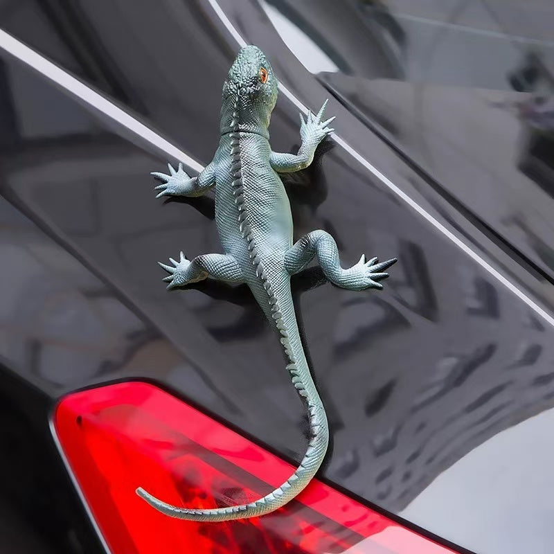 Lizard on the Car - 3D Gecko Car Decoration