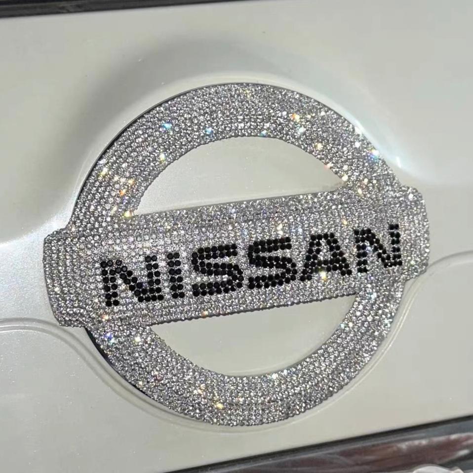 Bedazzled Nissian Rogue offers Emblem